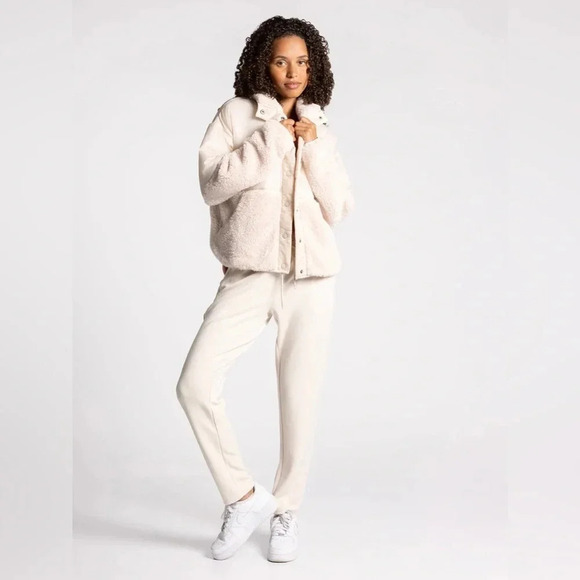 Delia Jacket - Thread & Supply - Size Small - Picture 4 of 11